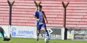 Nahuel Cornou convirtió 3 goles en la victoria de Rosario.  (Foto: La Nueva).
