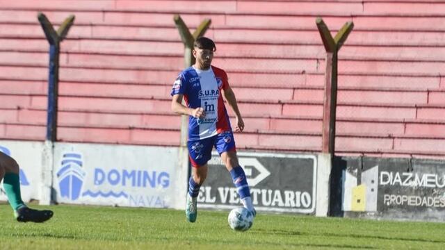 Nahuel Cornou convirtió 3 goles en la victoria de Rosario.  (Foto: La Nueva).