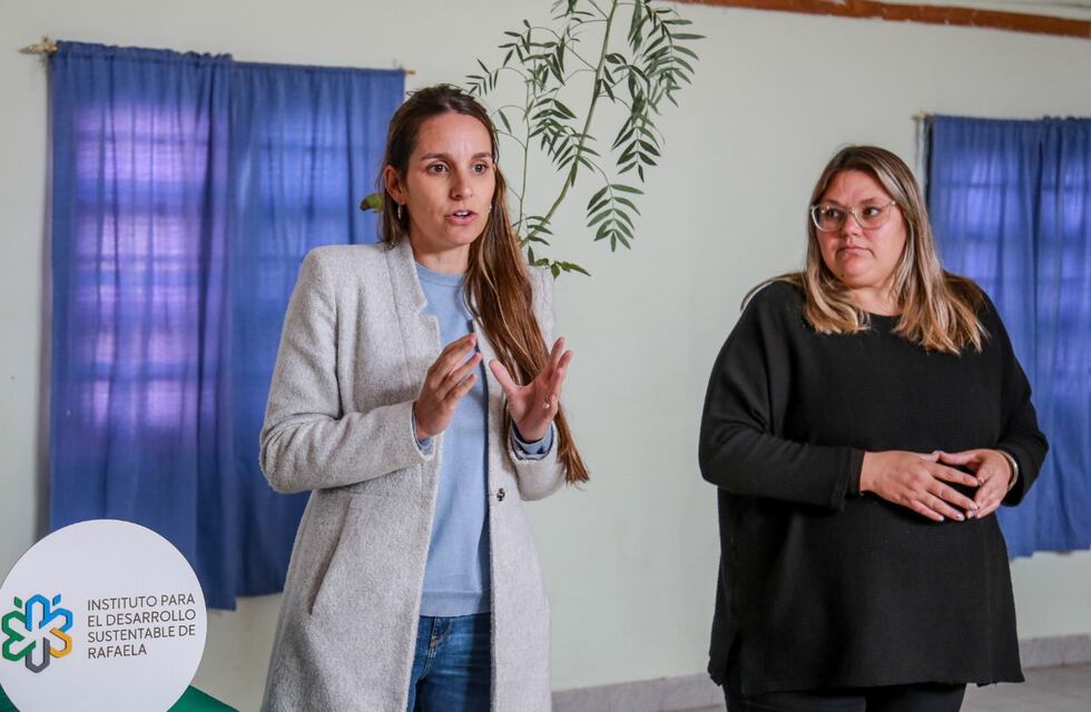 Promueven el cuidado del arbolado de Rafaela en una reunión con 25 vecinales