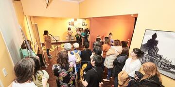 Ushuaia: inauguraron la muestra colectiva “Poner la mesa”