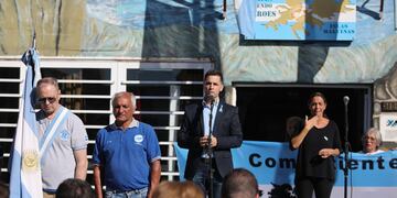 Acto oficial por el Día de los Veteranos de Malvinas
