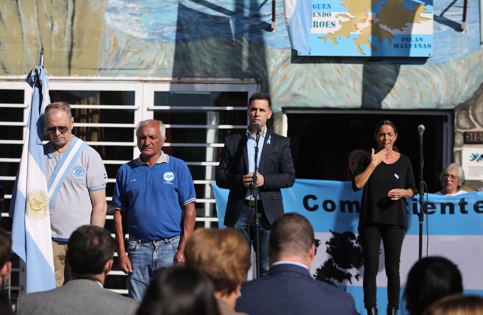 Rafaela rindió homenaje a quienes lucharon en Malvinas
