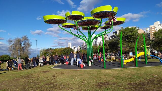 La convocatoria original era en el Monumento Nacional a la Bandera y se trasladó al Parque de las Colectividades.