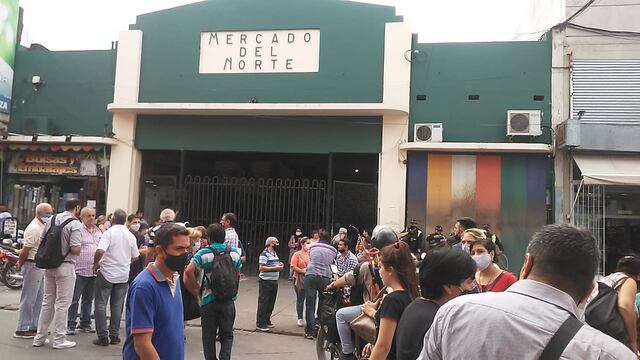 Ordenan la salida pacífica de los puesteros del Mercado del Norte