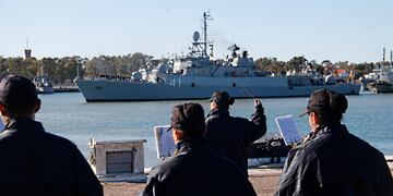 La Flota de Mar regresó a Puerto Belgrano