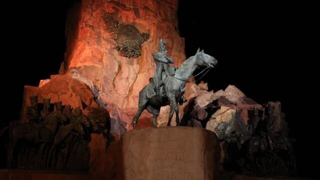 Espectáculo en el Cerro de la Gloria por los 110 años del monumento (Prensa Gobierno de Mendoza)