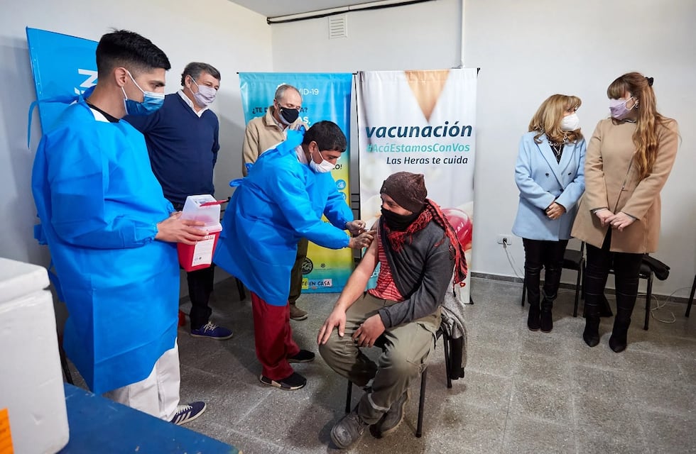 Las Heras entregó a San Martín 300 vacunas antigripales