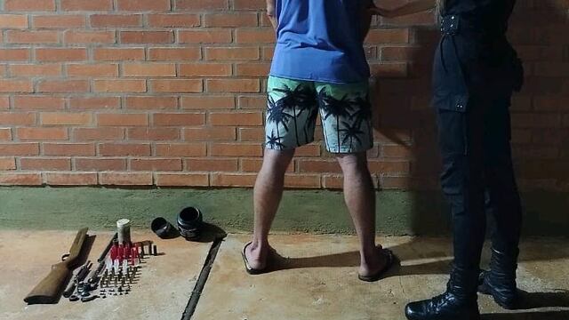 Un hombre detenido por disparar contra la casa del vecino en 25 de Mayo