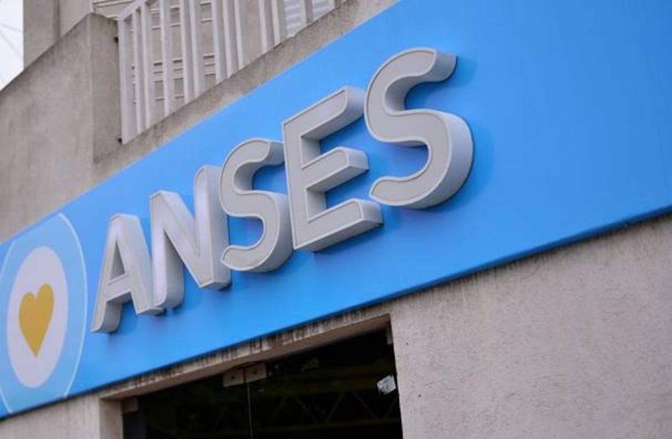 Cómo es el cronograma de pagos a jubilados y pensionados de junio, junto con el medio aguinaldo