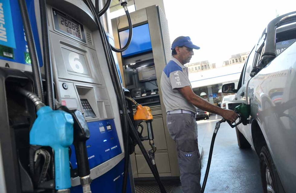 Las estaciones de servicio no se regirán por terminaciones de DNI