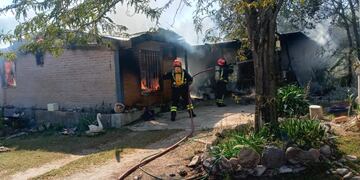 Incendio en Valle Hermoso