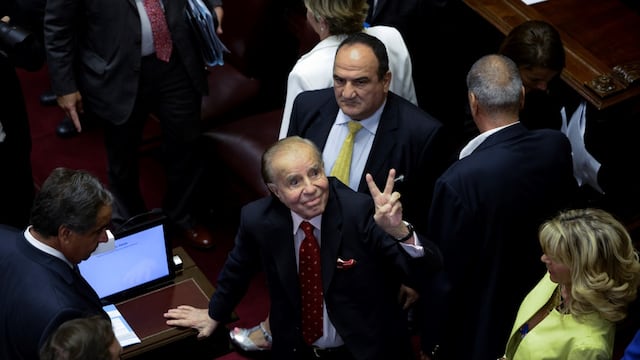 Ocupó su banca como Senador de La Rioja desde 2005 a la actualidad