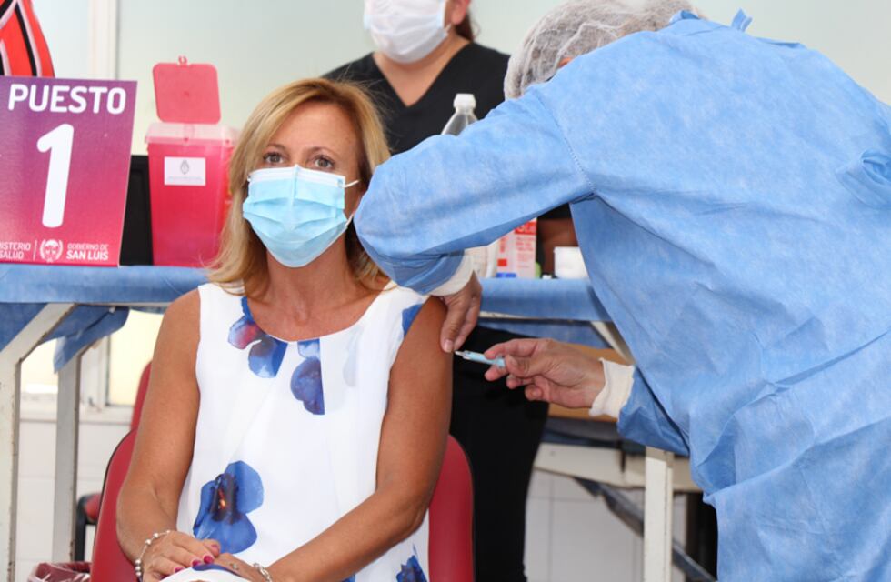 Silvia Sosa Araujo recibió la segunda dosis del Sputnik-V