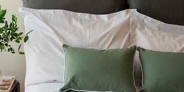 Adiós al respaldo de cama tradicional: la nueva tendencia para aprovechar al máximo el espacio del dormitorio