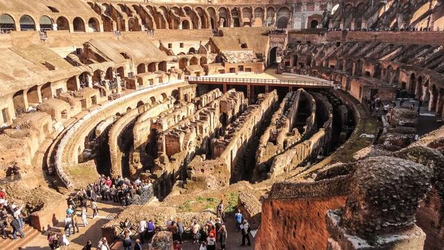 Indignación por un acto vandálico en el Coliseo.