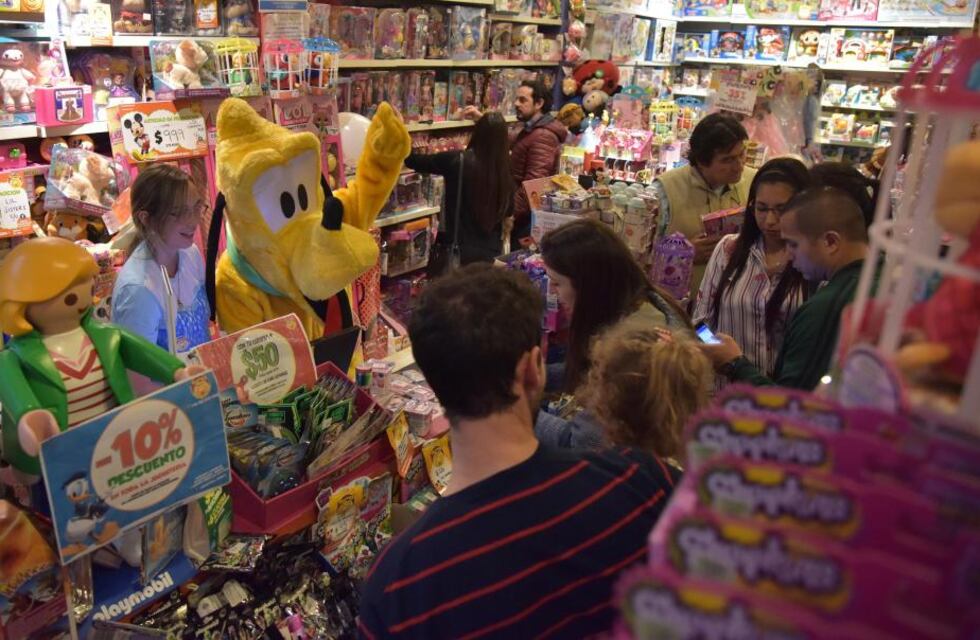 Día de la Niñez en Córdoba: comerciantes del Centro extenderán el horario de atención