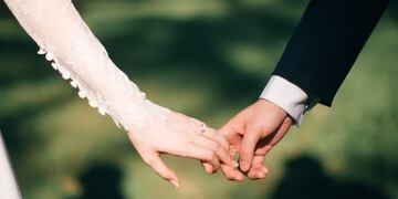 Un cordobés leyó sus votos matrimoniales y abrió un debate.