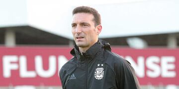 El piloto que jugó al fútbol con Scaloni