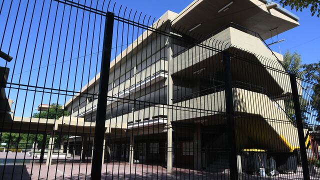 Los colegios de la UNCuyo vuelven a la presencialidad
