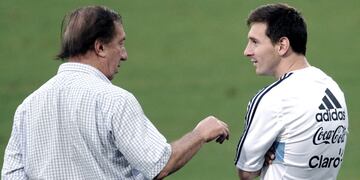 Carlos Bilardo sigue admirando a Lionel Messi