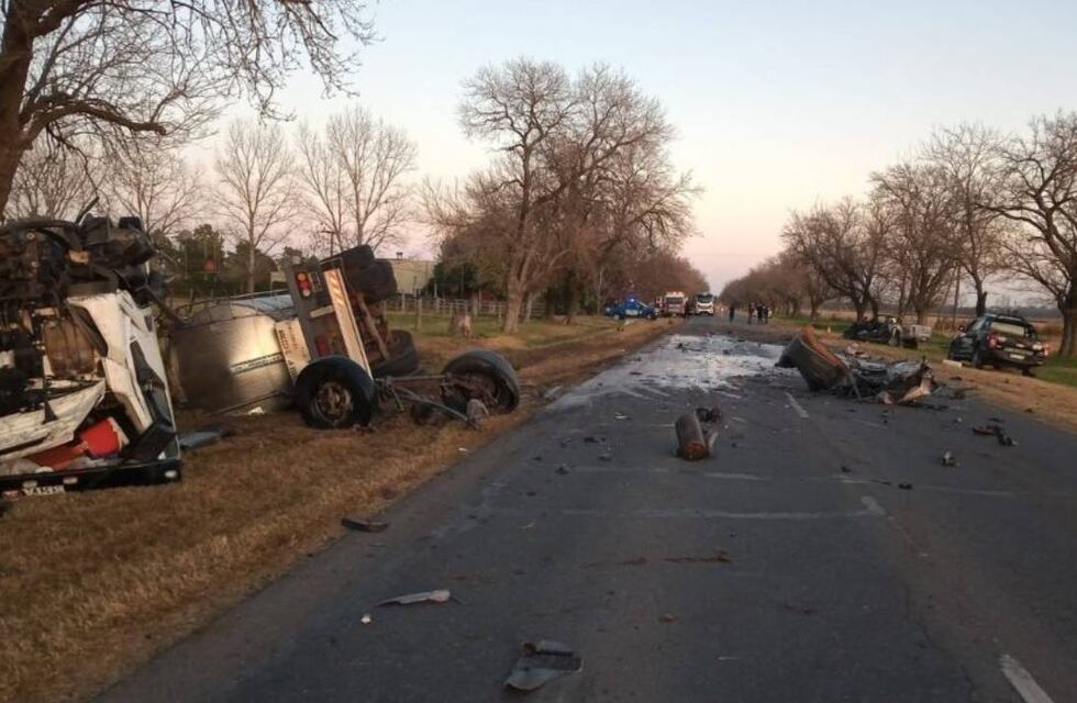 Murió el conductor de una camioneta al chocar de frente con un camión