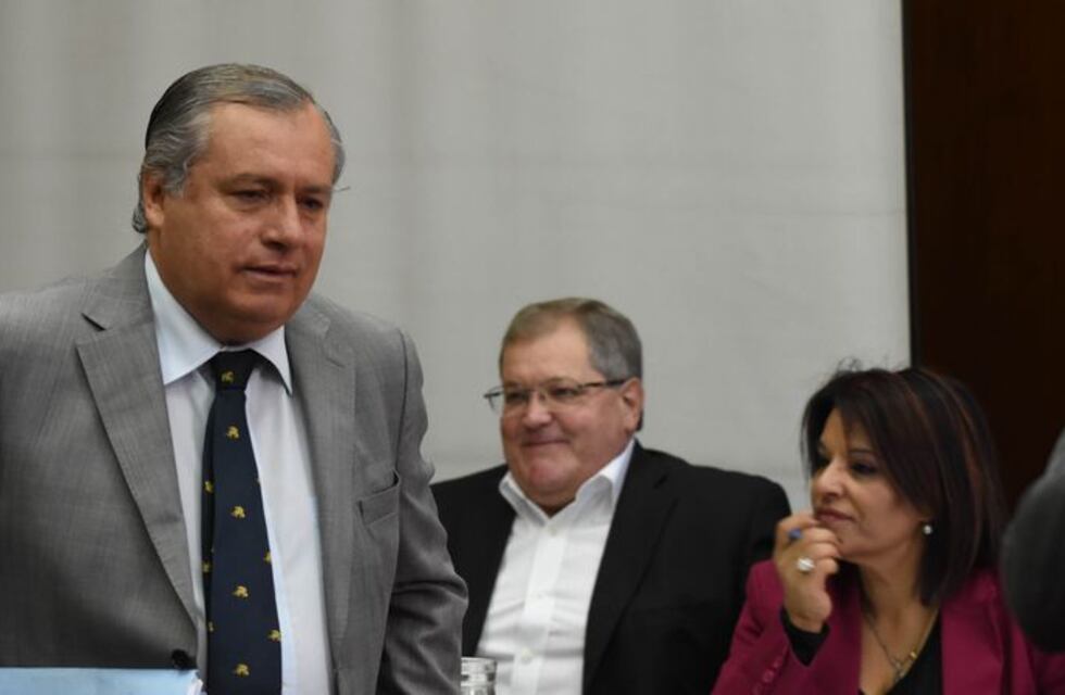 Crearán un registro electrónico de funcionarios con antecedentes penales