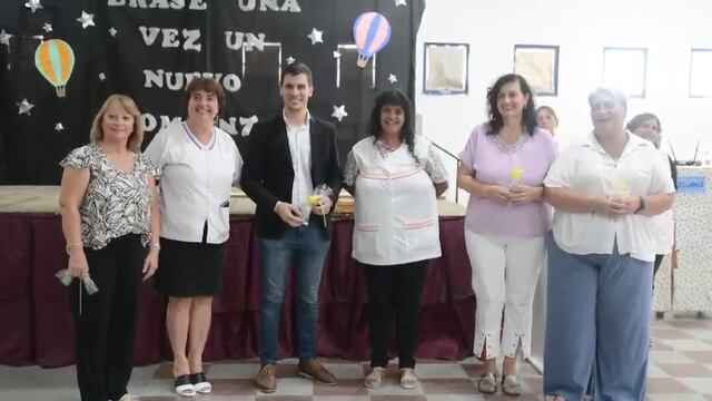 El Intendente Leonardo Viotti encabezó el acto de inicio del ciclo lectivo 2025.