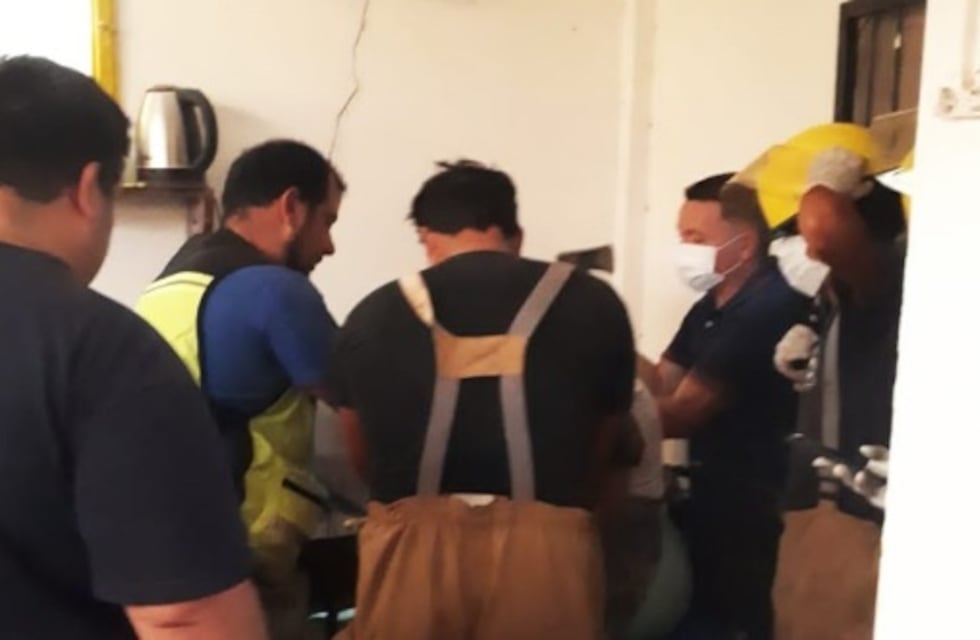 Puerto Iguazú: una mujer sufrió un accidente laboral y debió ser socorrida por los Bomberos