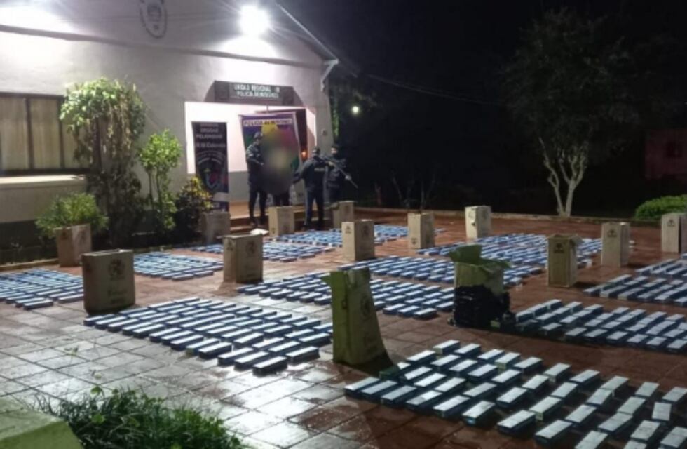 Incautación de contrabando de cigarrillos extranjeros en Eldorado