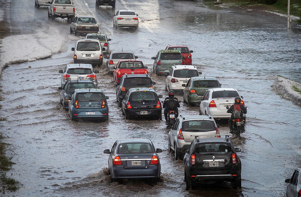 Alerta naranja y amarilla por tormentas en todo el país: cuáles son las zonas afectadas