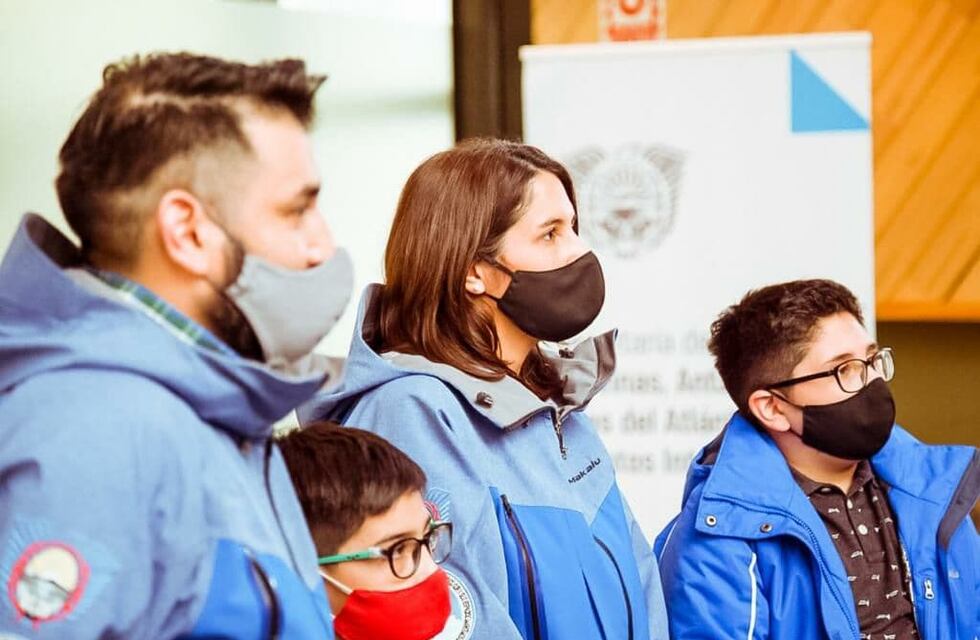 Finalizado el ciclo lectivo los docentes de la Antártida retornaron a la provincia