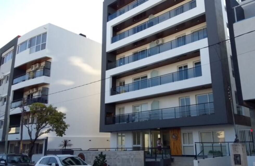 Una nena de dos años cayó de un balcón en Carlos Paz y se encuentra grave