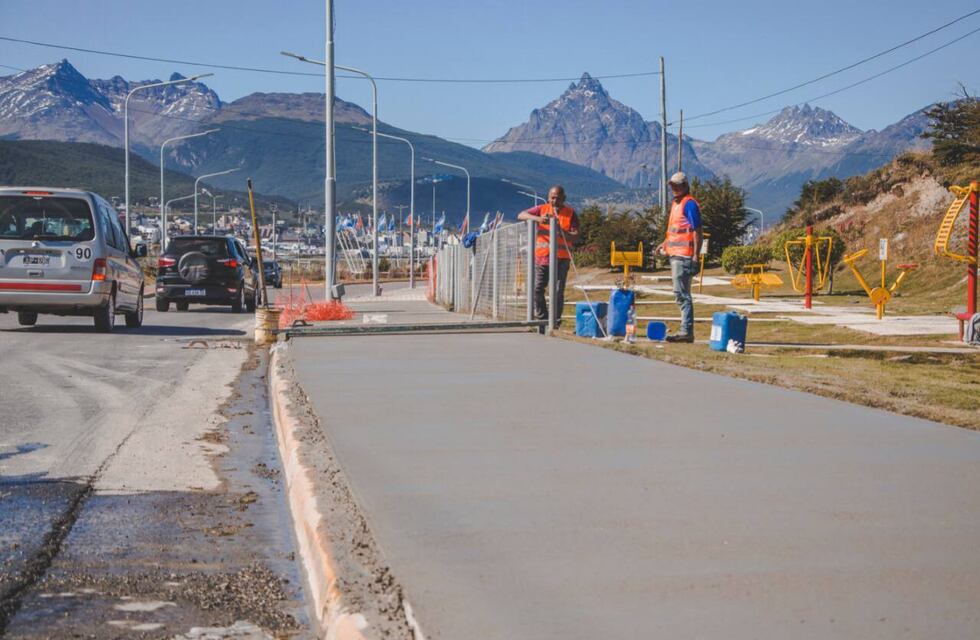 Ushuaia: Finalziaron los trabajos en las veredas de calle Yrigoyen