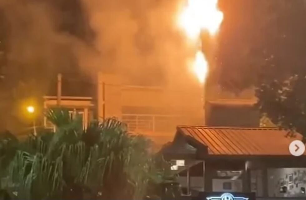 Se incendió un conocido restaurante ubicado en la costanera de Posadas