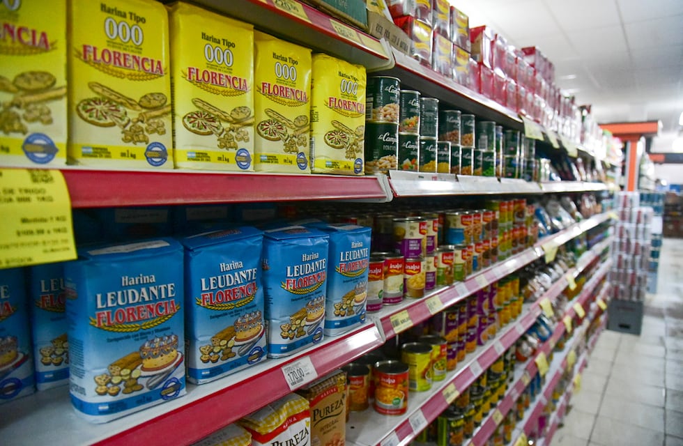 La canasta básica aumentó 7,1% en septiembre y una familia necesitó $128.214 para no ser pobre