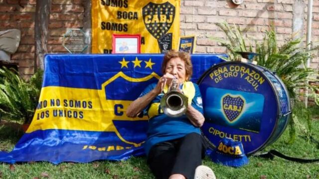 María Valenzuela, la mujer cipoleña de 95 años que es fanática de Boca Juniors.