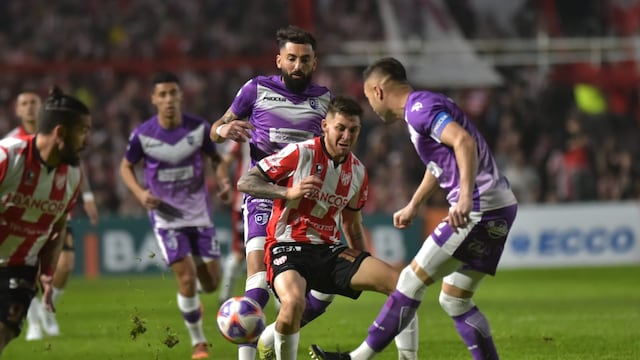 Instituto y Villa Dálmine, en Alta Córdoba, por la fecha 31 de la Primera Nacional. (Facundo Luque / La Voz)