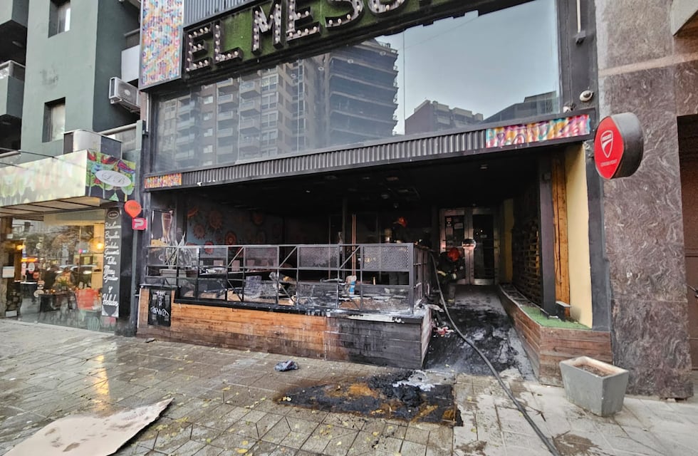 Susto en Nueva Córdoba: un reconocido local se incendió y generó preocupación entre los vecinos