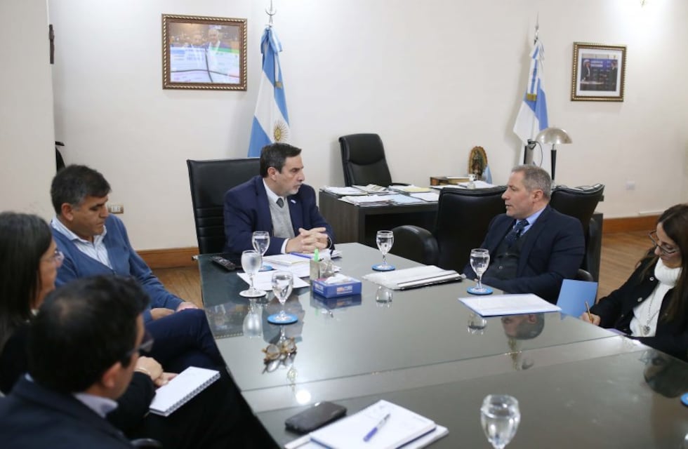 Salud y PAMI trabajan en conjunto para mejorar la calidad de atención