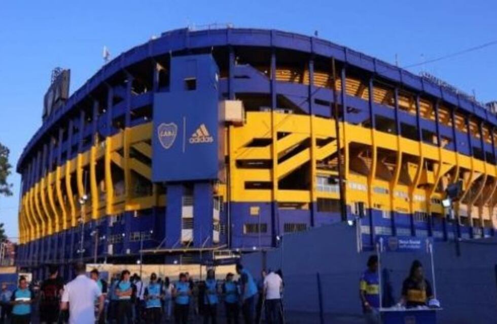 Accidente en el Superclásico: un nene de 11 años habría caído desde una tribuna al vacío y debió ser trasladado de urgencia