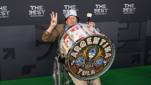 El histórico simpatizante de 82 años fue al Mundial 13 veces.