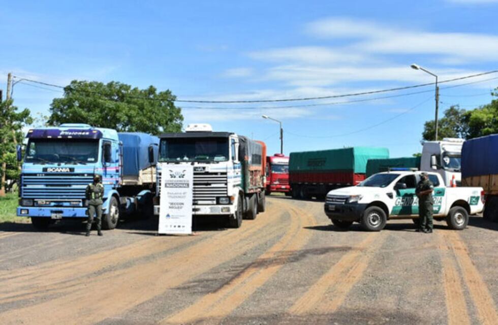 Contrabando de soja: detuvieron a uniformados de gendarmería y de la policía de Misiones