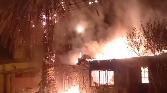Pérdidas totales por un incendio en Punta Alta.