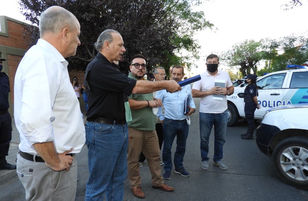 Sergio Berni en Punta Alta: entrega de móviles y promesas