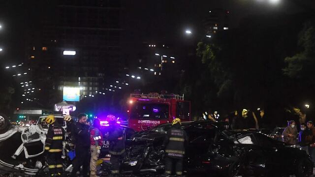 Dos jóvenes perdieron la vida y otras 10 personas resultaron heridas tras el impactante accidente a la altura del Hipódromo de Palermo.