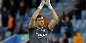 El "Dibu" subió un impresionante sobre el entrenamiento de su perro.