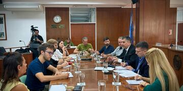 El Fiscal Regional Carlos Vottero con los integrantes del Concejo Municipal