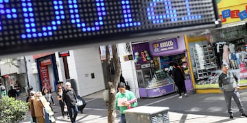 Dólar "blue", en alza. (Ramiro Pereyra / La Voz)