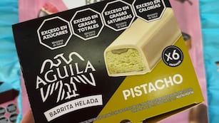Águila lanzó una barrita helada de pistacho.