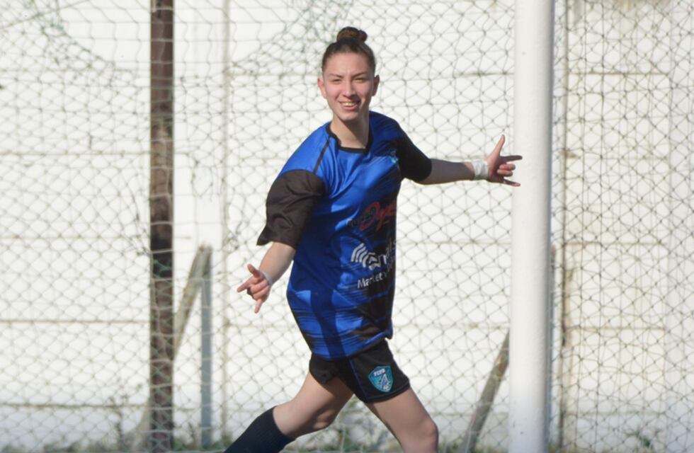 Fútbol Femenino: goleada de Puerto Belgrano como visitante